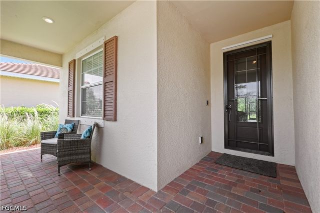 3390 Weston Manor DR, Alva, FL 33920