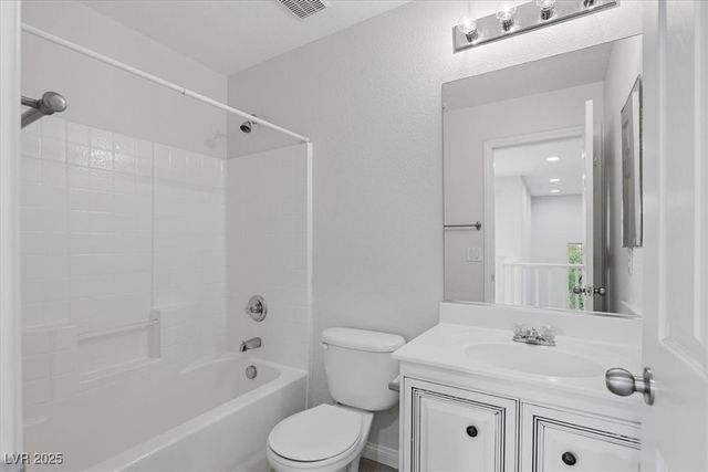 8427 Quarentina Avenue, Las Vegas, NV 89149