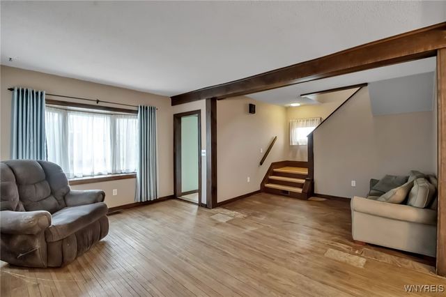 24 Lake Ave, Hamburg, NY 14219