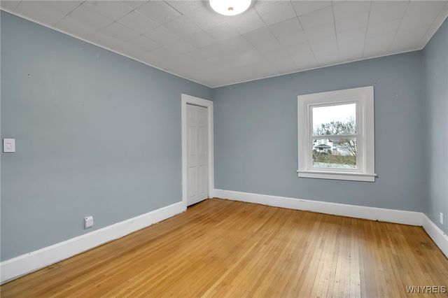 24 Lake Ave, Hamburg, NY 14219