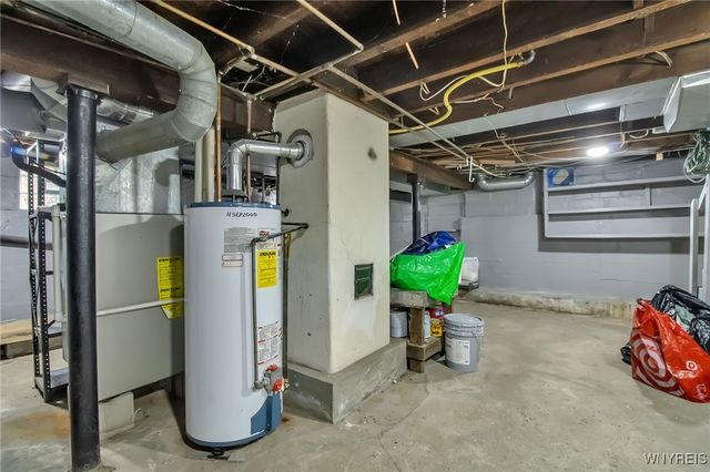 24 Lake Ave, Hamburg, NY 14219