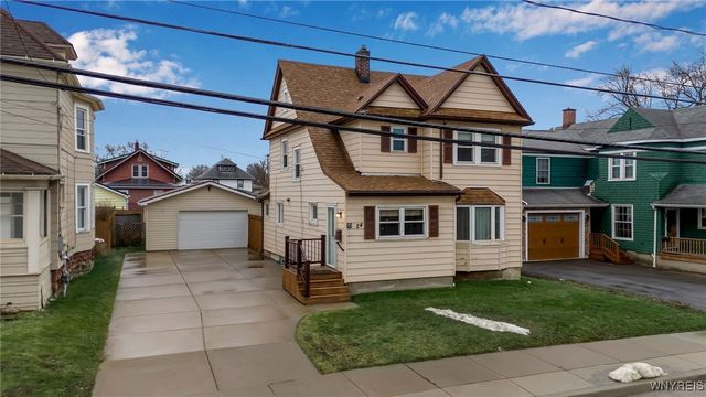 24 Lake Ave, Hamburg, NY 14219