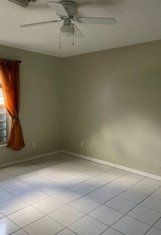 7926 105th Court, Vero Beach, FL 32967