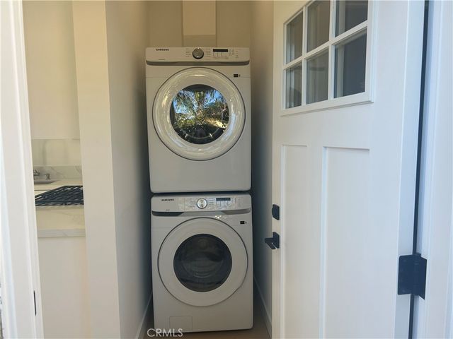 11052 Emelita St., North Hollywood, CA 91601