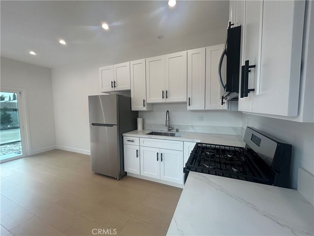 11052 Emelita St., North Hollywood, CA 91601