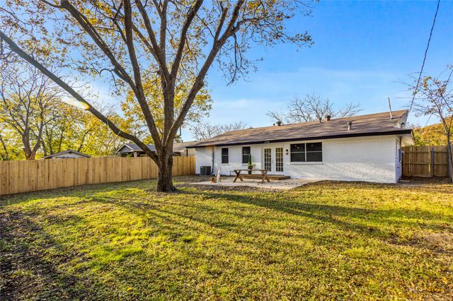 2708 Driftwood Drive, Mesquite, TX 75150