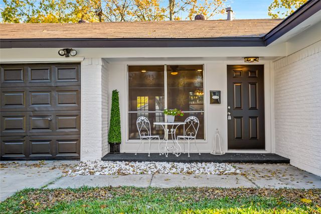 2708 Driftwood Drive, Mesquite, TX 75150