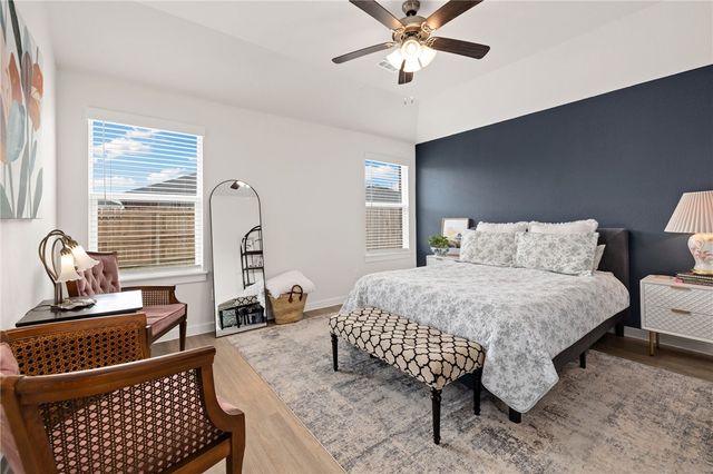 5561 Southwood Avenue, Springdale, AR 72764
