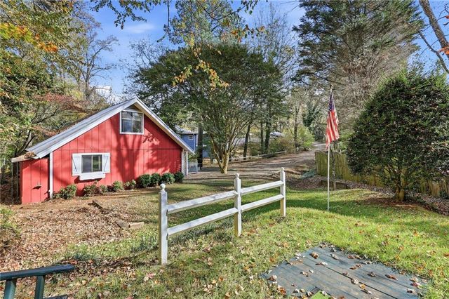 9060 Ruby Lane, Gainesville, GA 30506