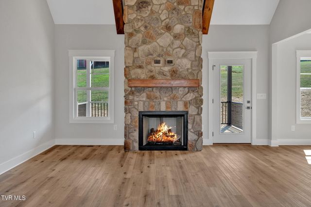 633 Uncle Buddy'S Way, Jonesborough, TN 37659