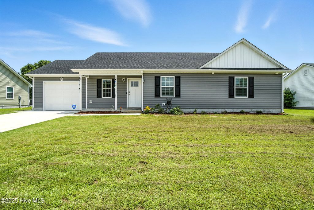 302 Kristin Street, Elizabeth City, NC 27909