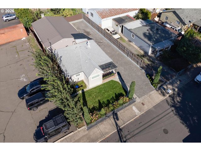 18149 Se PINE St, Portland, OR 97233