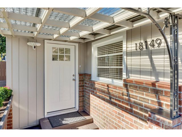18149 Se PINE St, Portland, OR 97233