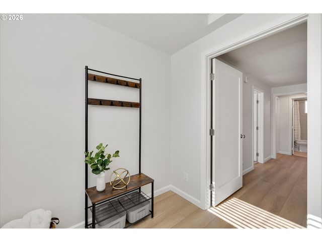 18149 Se PINE St, Portland, OR 97233