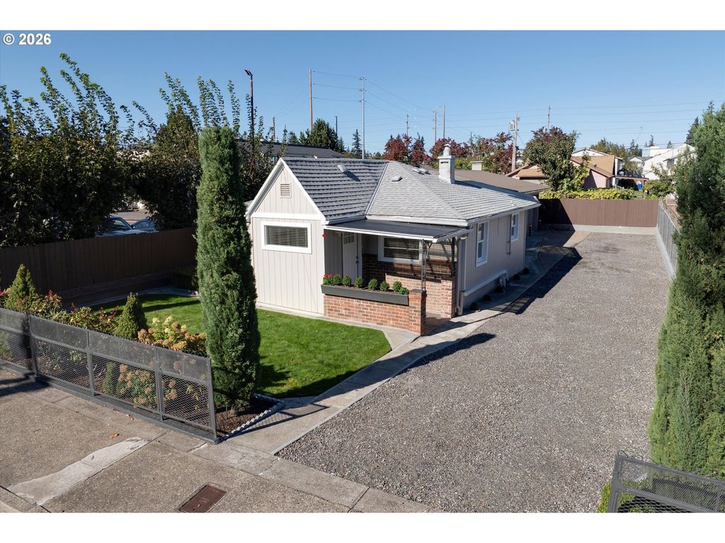 18149 Se PINE St, Portland, OR 97233