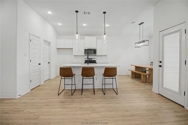 3116 Brady Court, Bryan, TX 77808