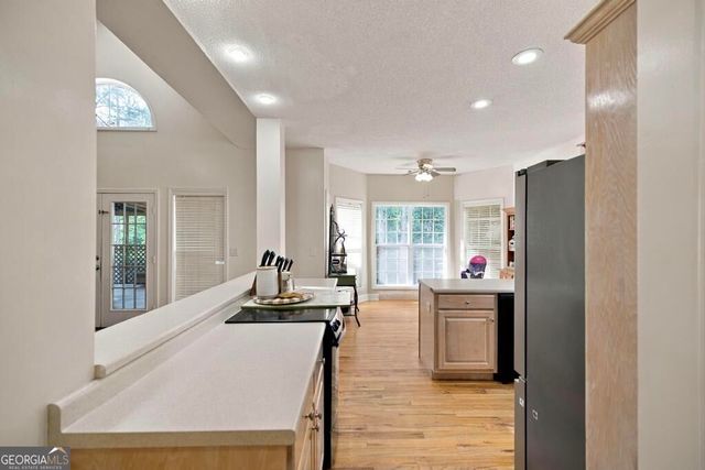 207 Crestview Trace, Gray, GA 31032