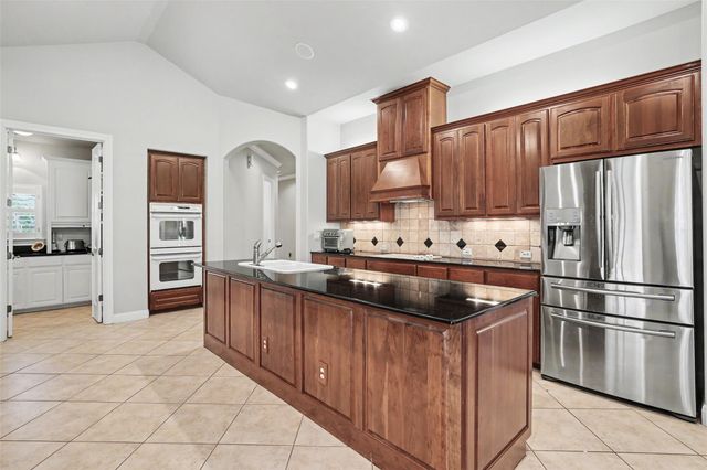 33 Meadows End, Georgetown, TX 78628