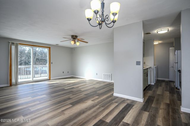 160 Quail Road, 28, Perrysburg, OH 43551