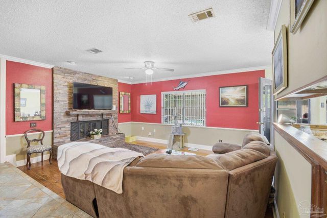 3781 Nobles St, Pensacola, FL 32514