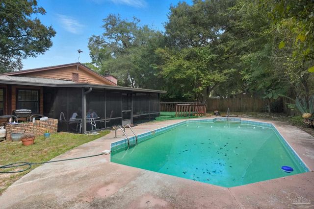 3781 Nobles St, Pensacola, FL 32514