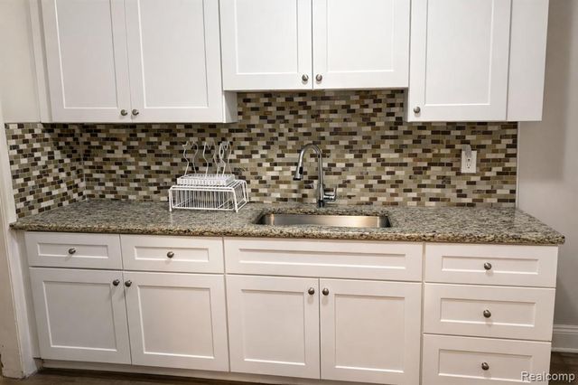 15778 Indiana Street, Detroit, MI 48238