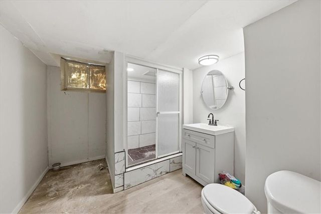 5910 N Park Avenue, Gladstone, MO 64118