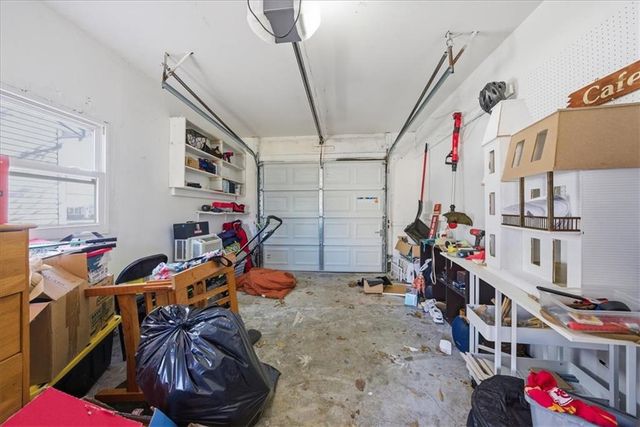 5910 N Park Avenue, Gladstone, MO 64118