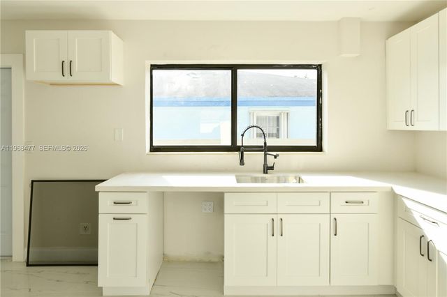 1231 NW 68th St 1231, Miami, FL 33147