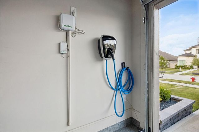 5016 Blooming Hibiscus Lane, Manvel, TX 77578