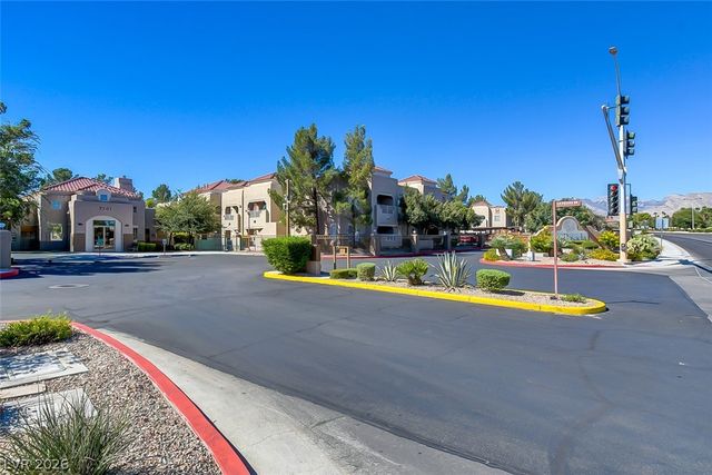 1900 Villa Palms Court 102, Las Vegas, NV 89128