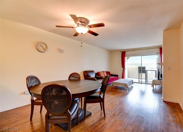 1900 Villa Palms Court 102, Las Vegas, NV 89128