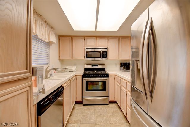 1900 Villa Palms Court 102, Las Vegas, NV 89128