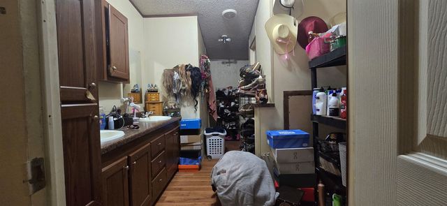 2089 Vz County Road 3502, Wills Point, TX 75169