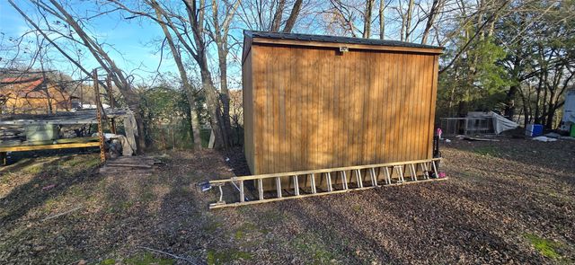 2089 Vz County Road 3502, Wills Point, TX 75169