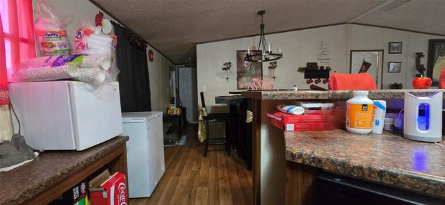 2089 Vz County Road 3502, Wills Point, TX 75169