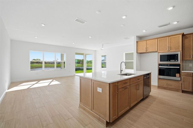 7629 MARINA BAY COVE, Palmetto, FL 34221