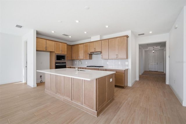 7629 MARINA BAY COVE, Palmetto, FL 34221