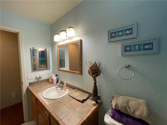 2405 N Clack Canyon Road, Kingman, AZ 86409