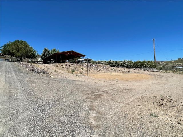 2405 N Clack Canyon Road, Kingman, AZ 86409