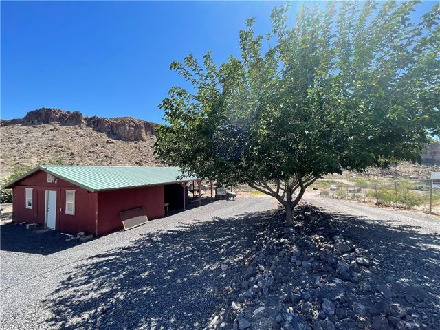 2405 N Clack Canyon Road, Kingman, AZ 86409