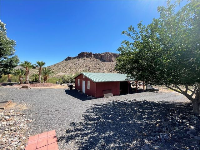 2405 N Clack Canyon Road, Kingman, AZ 86409