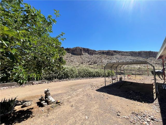 2405 N Clack Canyon Road, Kingman, AZ 86409