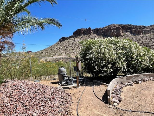 2405 N Clack Canyon Road, Kingman, AZ 86409