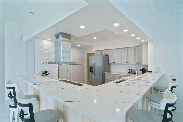 950 E Hwy 98 6081, Destin, FL 32541