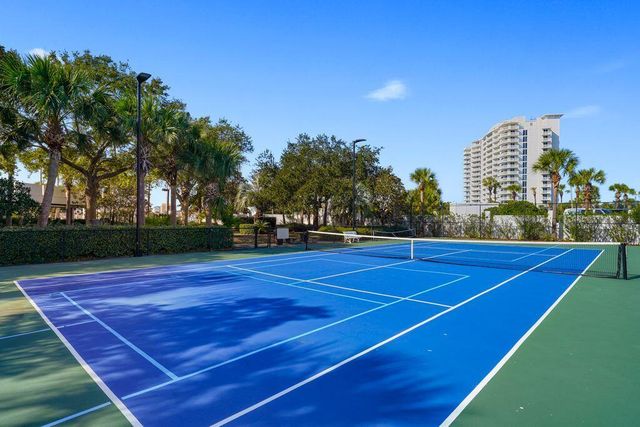 950 E Hwy 98 6081, Destin, FL 32541