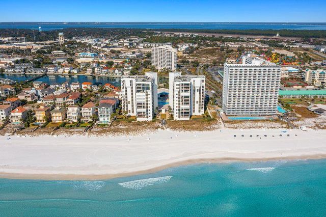 950 E Hwy 98 6081, Destin, FL 32541