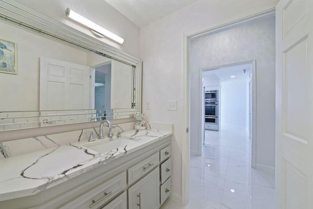 950 E Hwy 98 6081, Destin, FL 32541