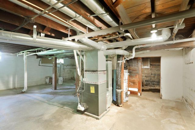 2316 24th Avenue N, Minneapolis, MN 55411