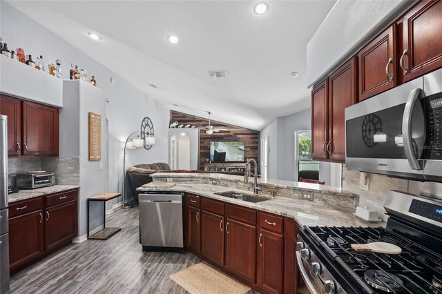 14126 GREATER PINES BOULEVARD, Clermont, FL 34711